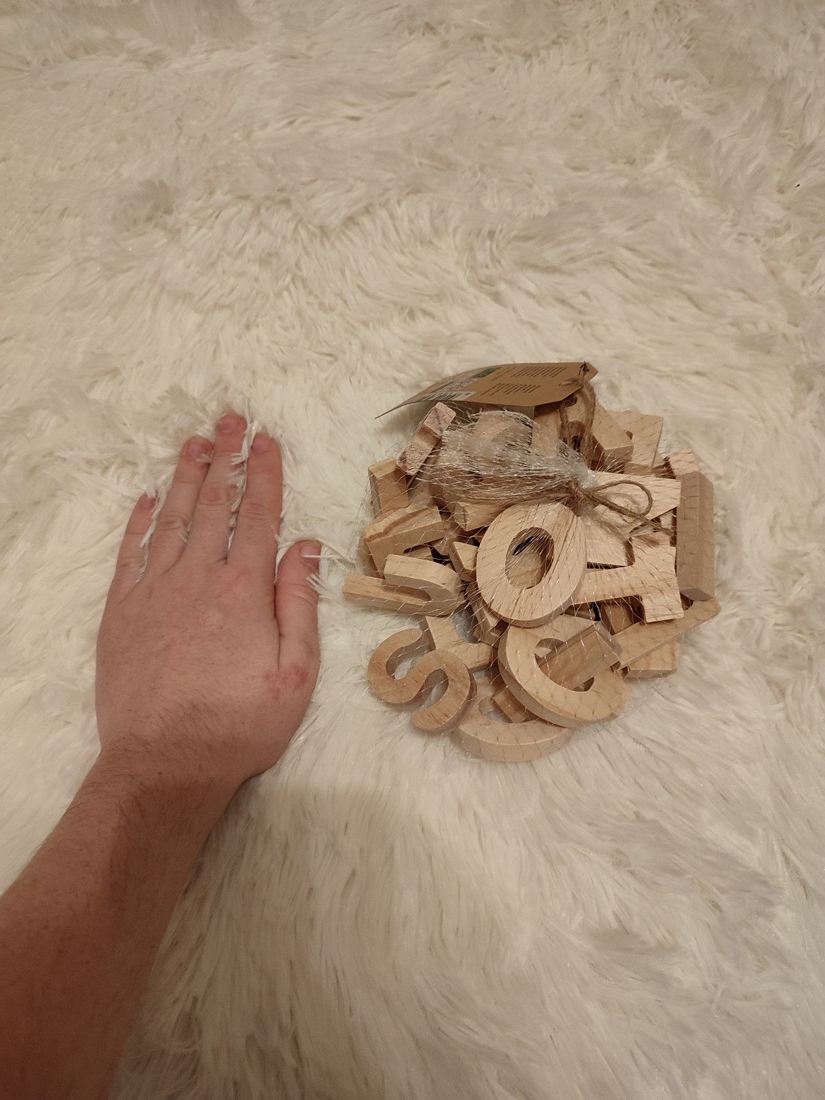 Nowy zestaw drewnianych liter dla dziecka