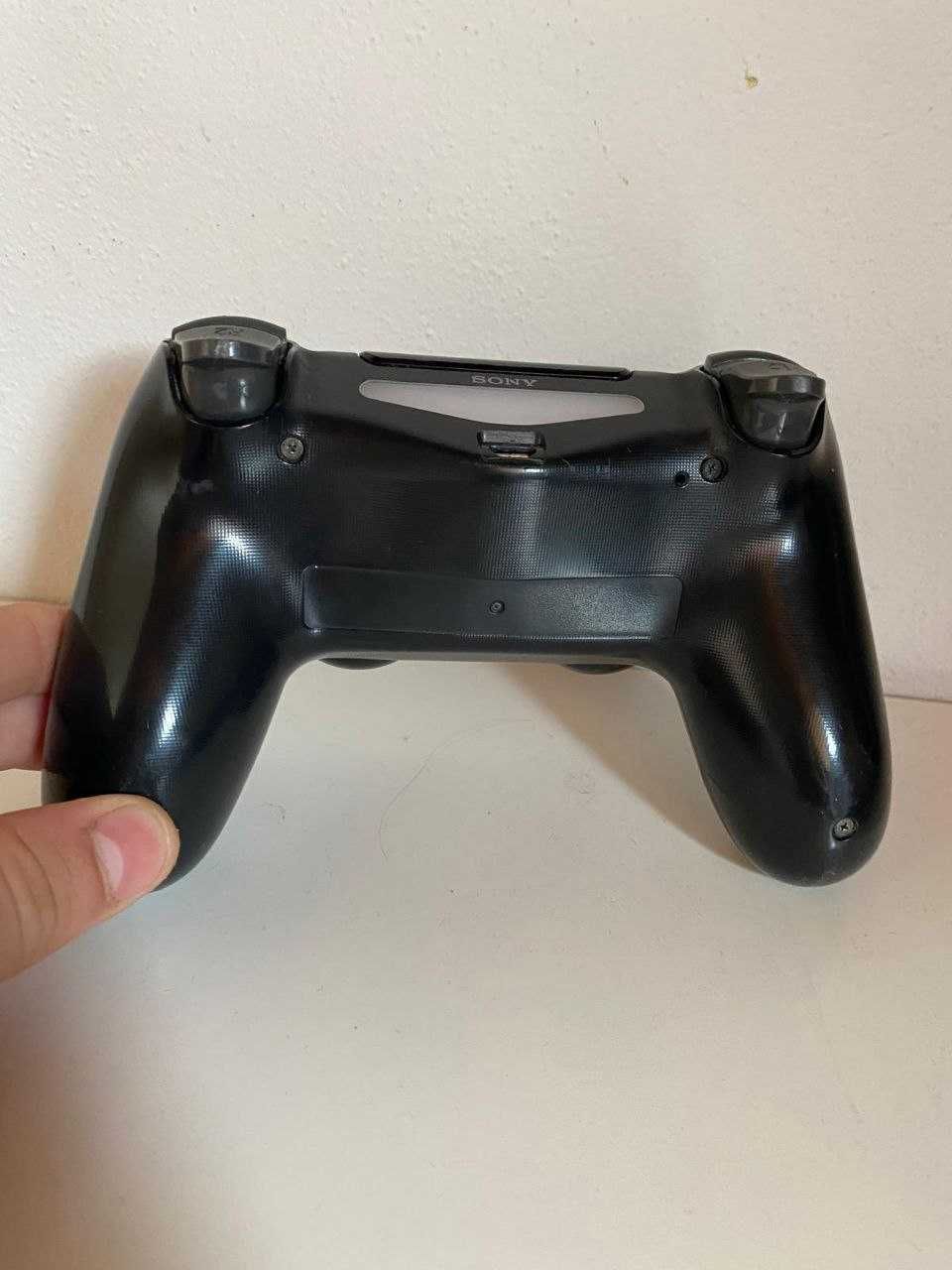 Pad bezprzewodowy do PS4 sony czarny