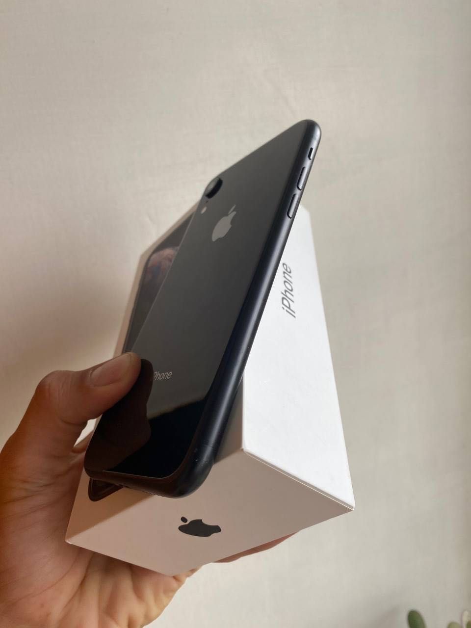 Apple iPhone XR Black 128gb neverlock, айфон хр, 10р