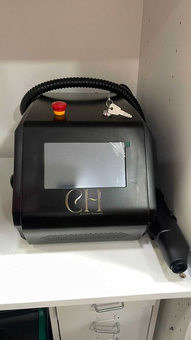 Maquina nova de Remoção de Tatuagem e Peeling Hollywood