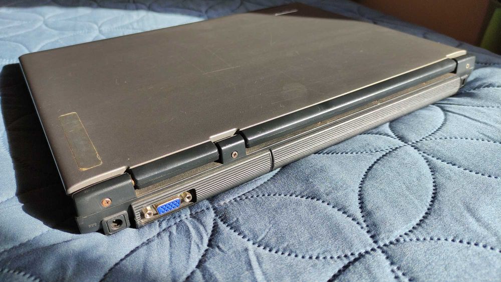 Portátil ACER TravelMate 4000