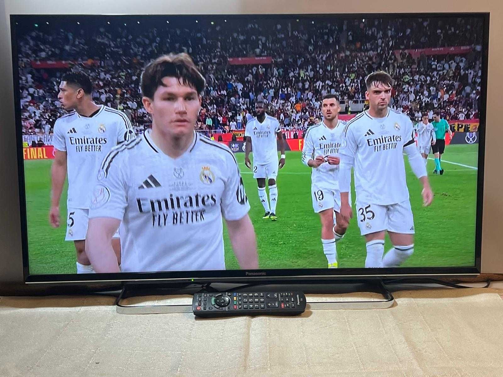 Panasonic 40" LED Smart Tv  Wi Fi  DVB-T2  hewc-265