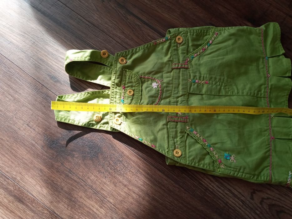 Сарафан з вишивкою