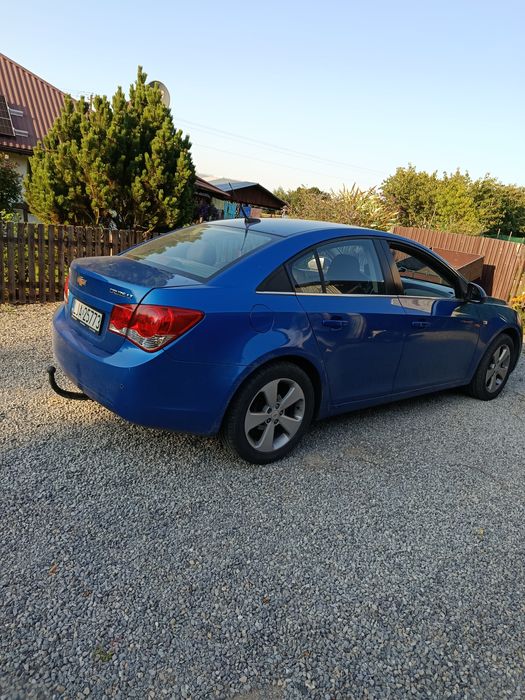 Chevrolet Cruz..