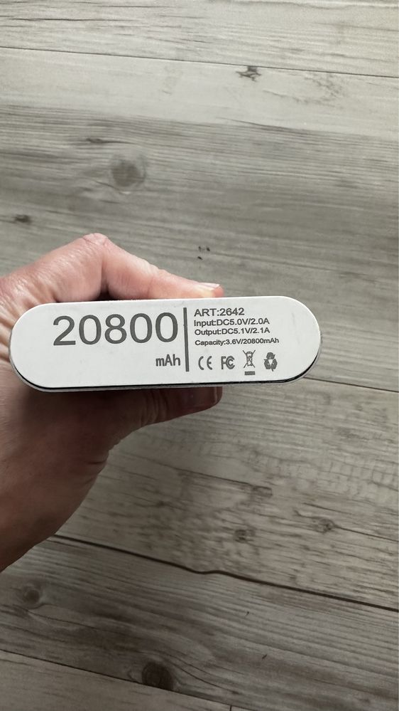 Powerbank, зовнішній акумулятор, зарядний пристрій