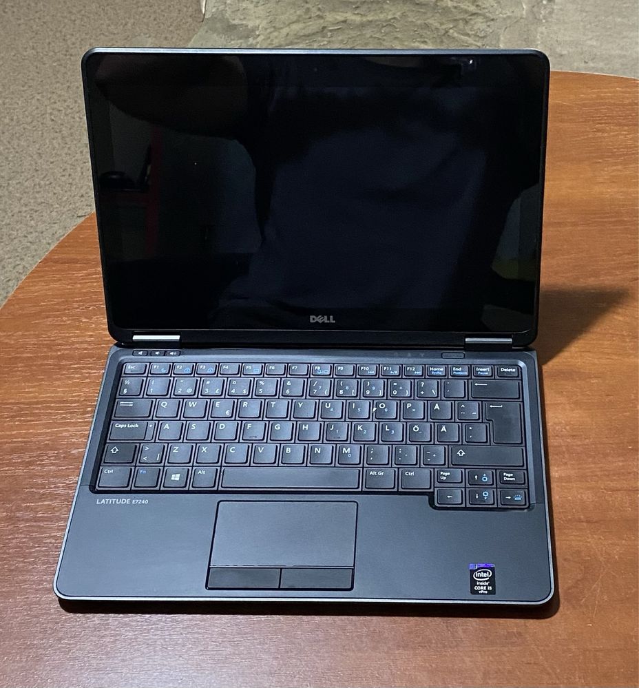 Ноутбук Dell Latitude E7240 12.5"/ 4GB RAM/32GB SSD/i5-4310! N2738