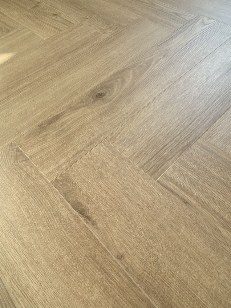 Panele laminowane jodełka
