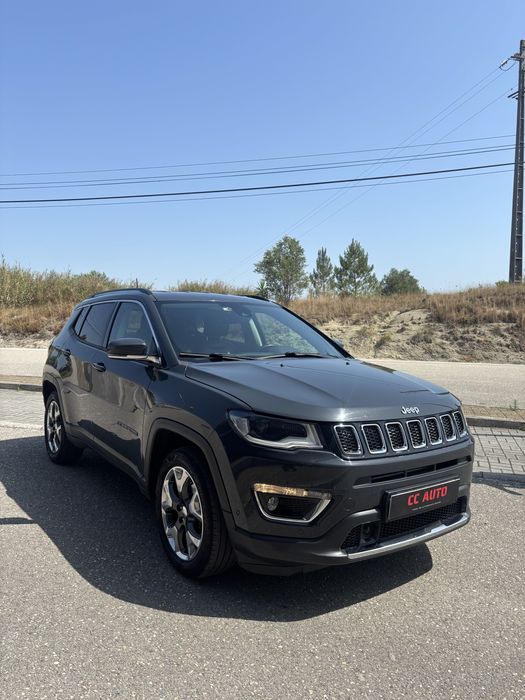 JEEP COMPASS.