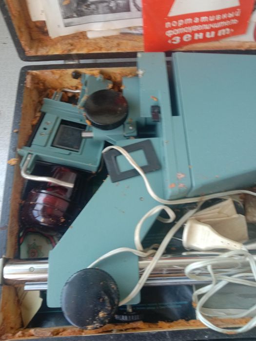 Продам фотоувеличитель УПА-6Е