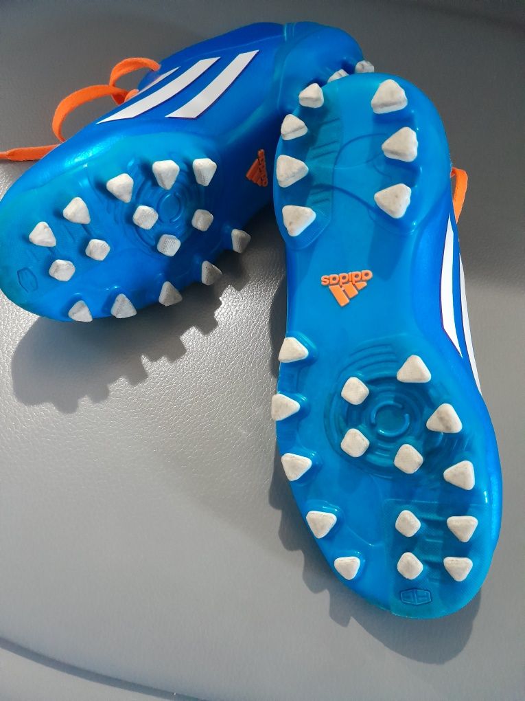 Adidas korki F10 Trx 30