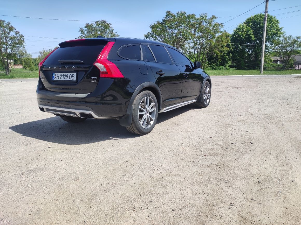 Volvo V60 Cross Country