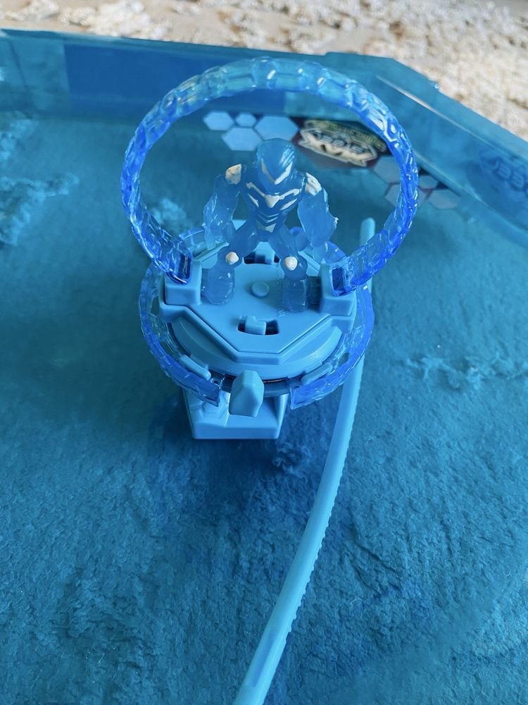 MAX STEEL Turbo Wojownicy 2  Figurki + 2 areny