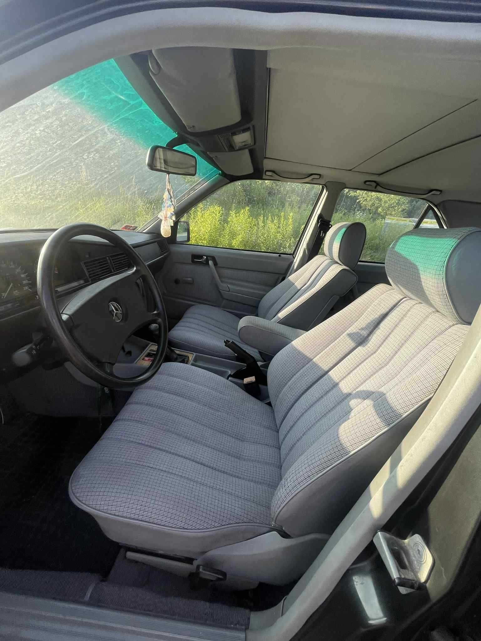 Mercedes w201 190e 2.3