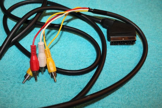 Kabel przewód EURO scart - 4X Cinch RCA 2,3m.