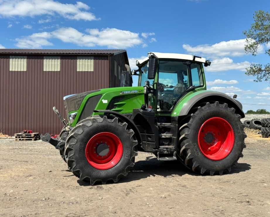 Fendt 826vario S4