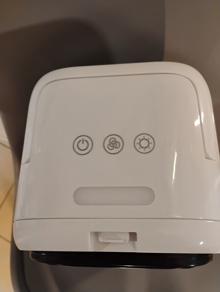 Nowy mini wentylator chłodzący i nawilżający powietrze