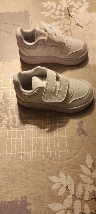 Sapatilhas Adidas de menina