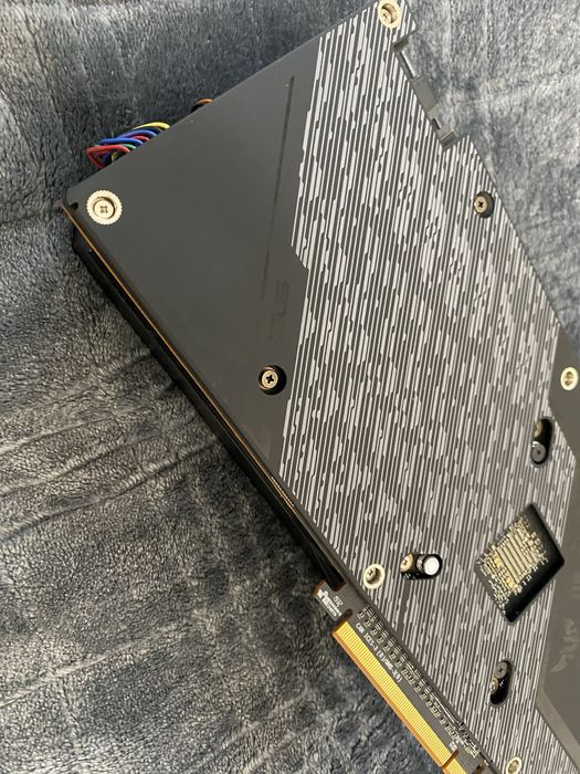 Відеокарта ASUS RX 5700 TUF GAMING 8GB