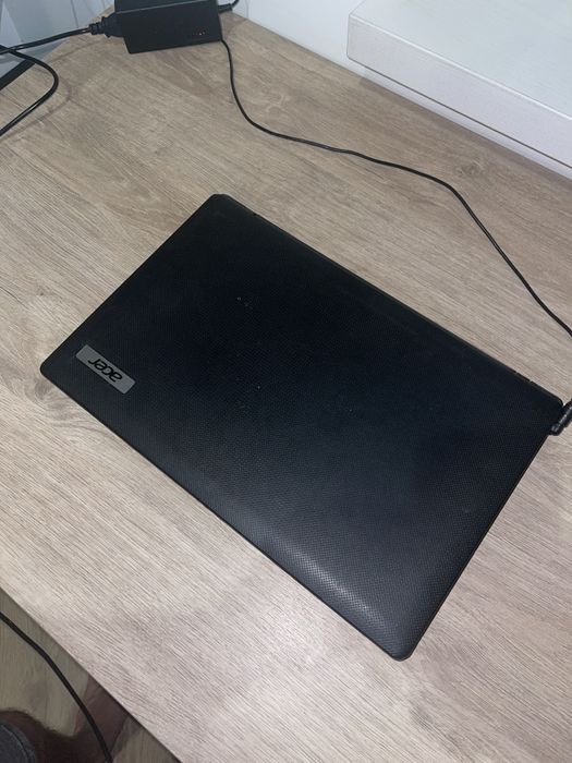Ноутбук Acer travelmate 5744