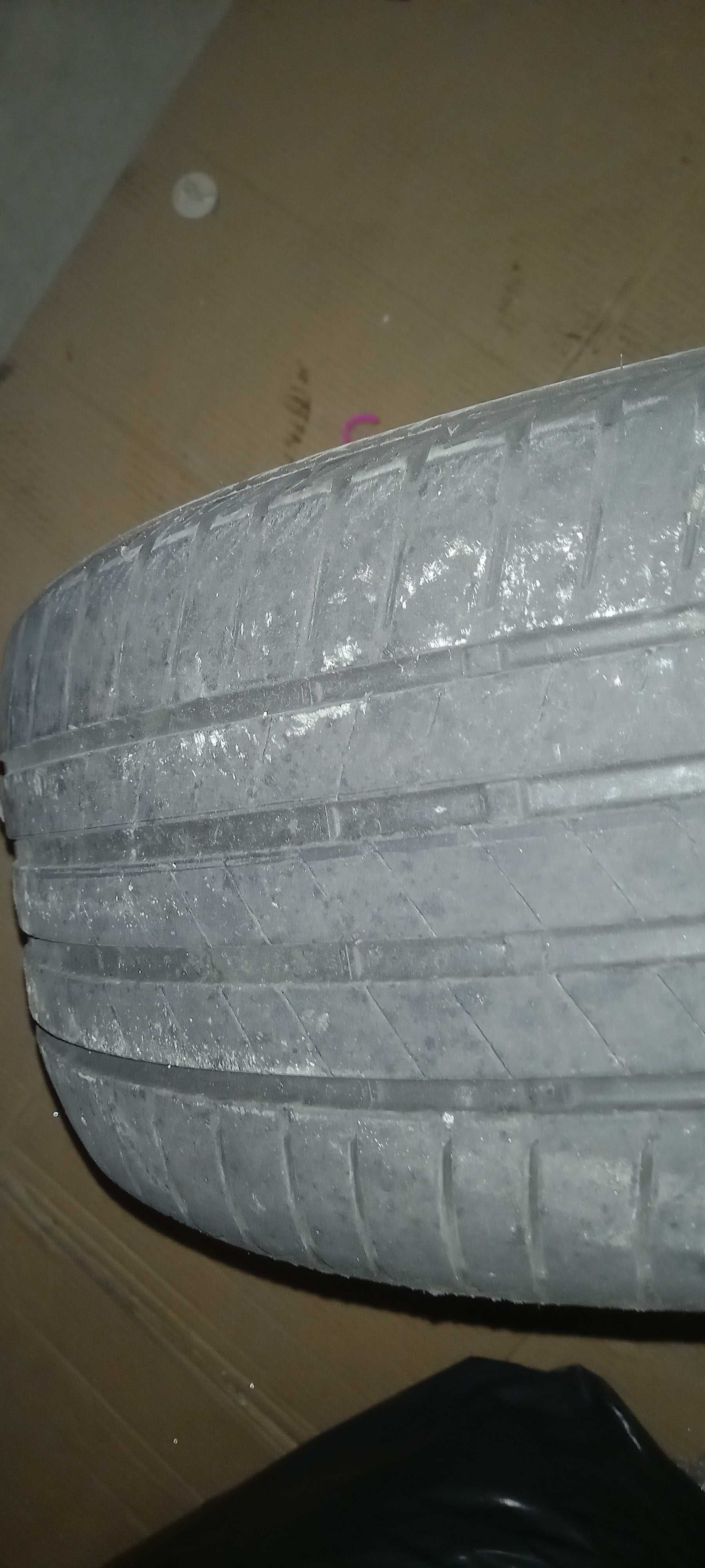 Pneu Bridgestone Turanza 235/45R17