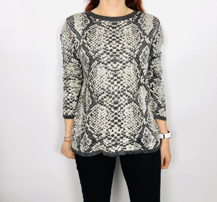 Sweter z motywem skóry węża XL 42 TU