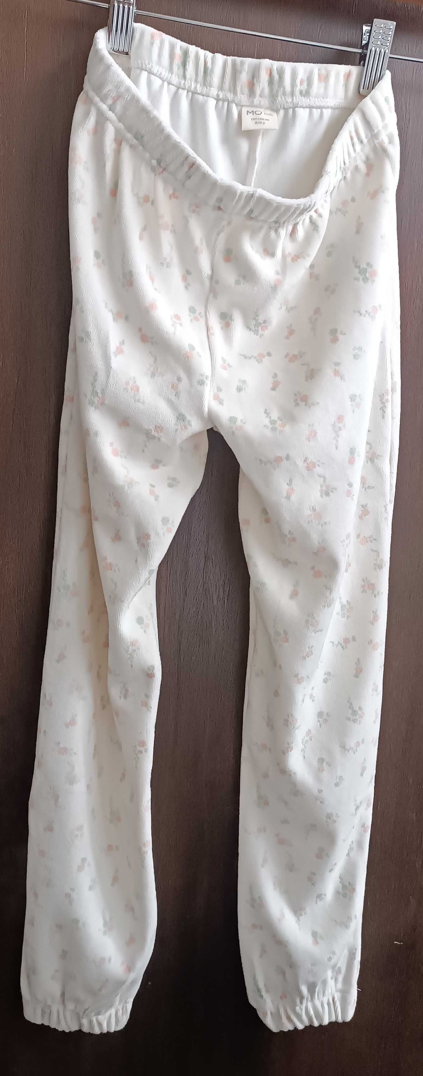 Pijama de criança novo, com etiqueta - tamanho 127-132 cm