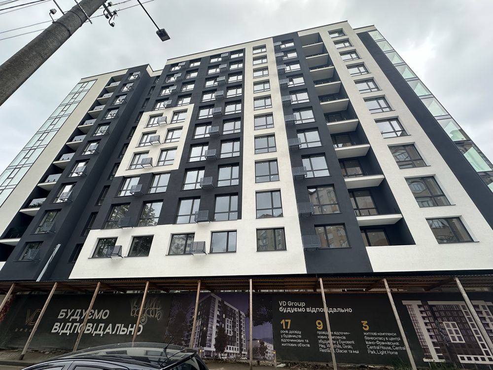 1 кімнатна в центрі ЖК Light Home з балконом