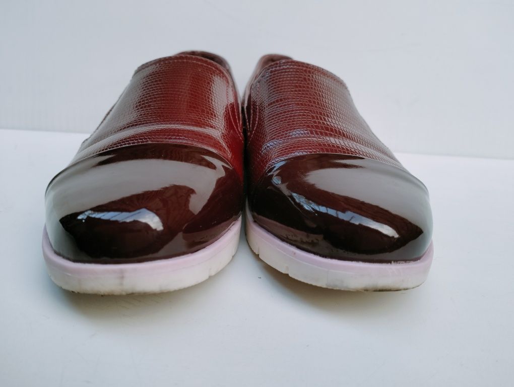 Жіночі черевики туфлі мокасини