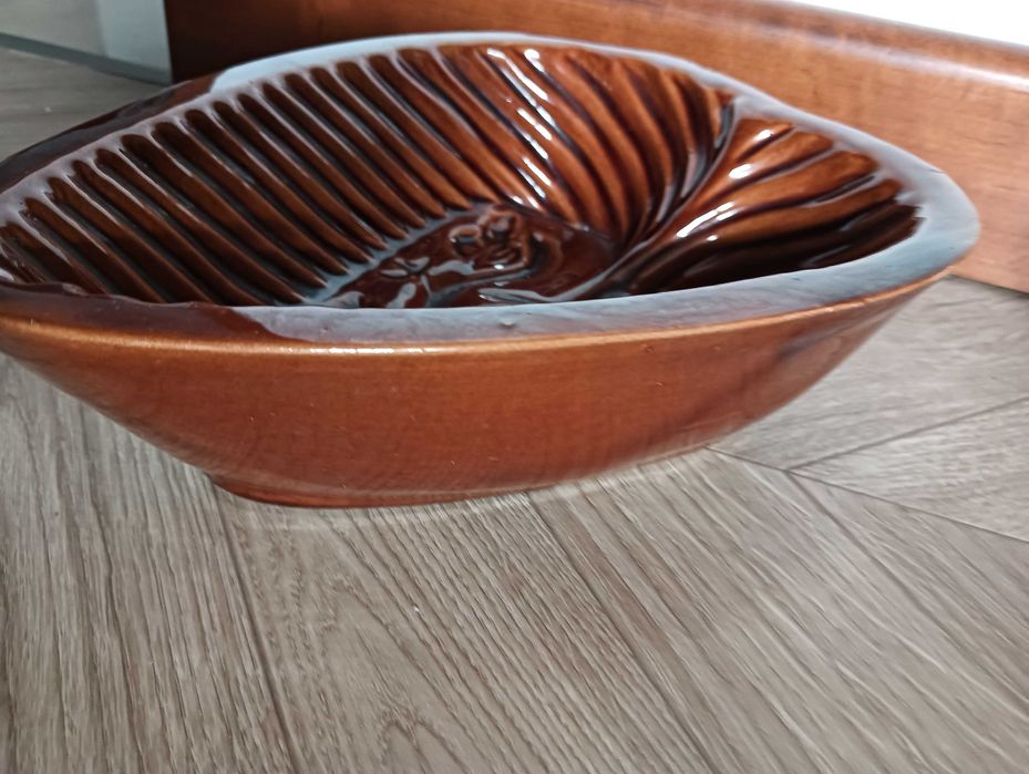 Ceramiczne naczynie do powieszenia na ścianie serce na pudding