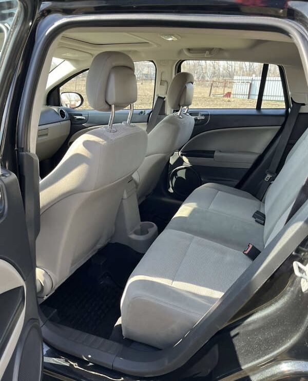 Dodge Caliber 2010 рік, рестайлінговий, пробіг: 153000 міль