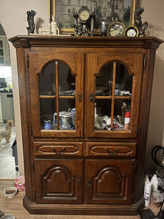 Kredens dębowy z szufladą