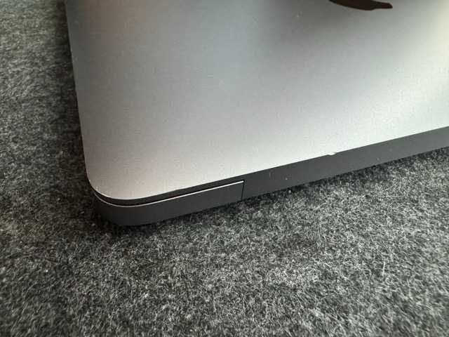 Apple Macbook air M1 ssd 256gb 8gb spacegrey a2337