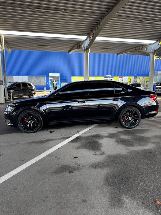 Продам Skoda SuperB