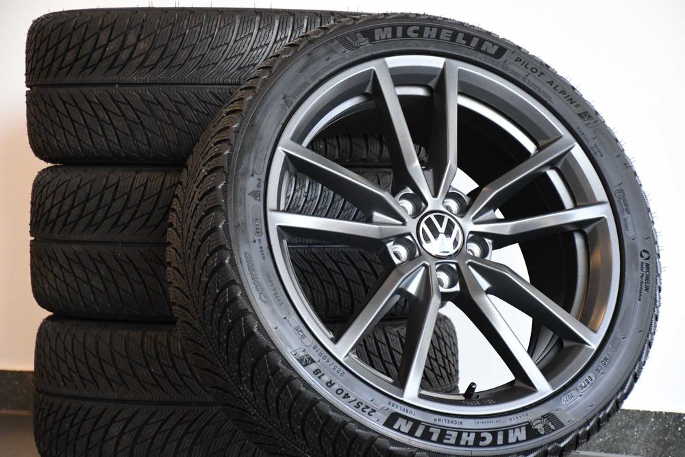 NOWE Koła Alufelgi 18 VW Golf R GTI GTD Pretoria Michelin Zima 2025r