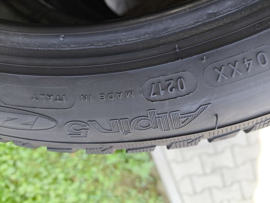 225/45/17 Michelin Alpin5 KOMPLET