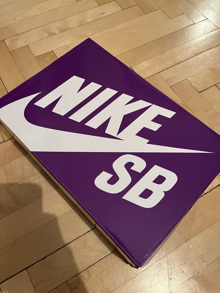 Nike SB Dunk Low Pro Premium Mystic Red 45