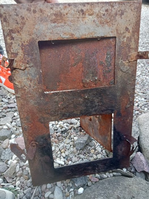 Sprzedam drzwiczki do pieca