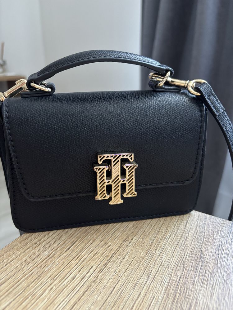 Маленька сумочка Tommy Hilfiger Міні сумочка