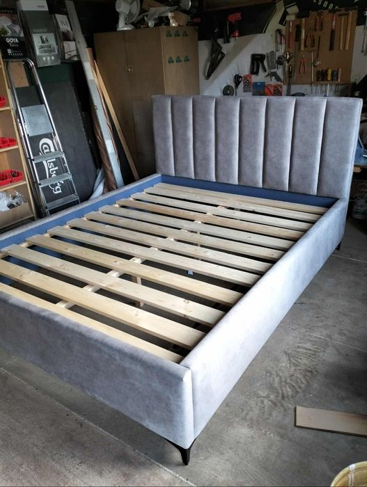 Łóżko tapicerowane 160x200