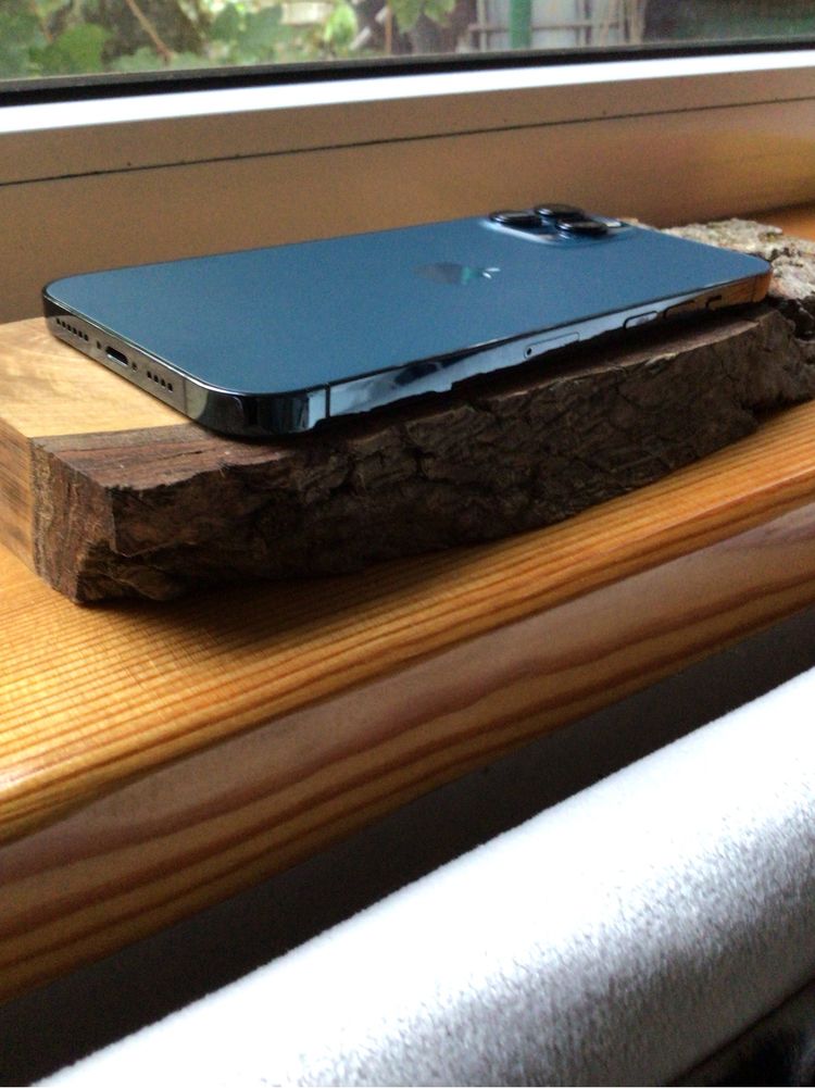 Продается iPhone 12 Pro Max 128Gb