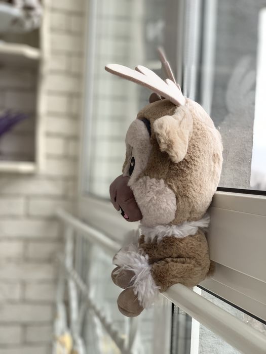 Милий плюшевий олень