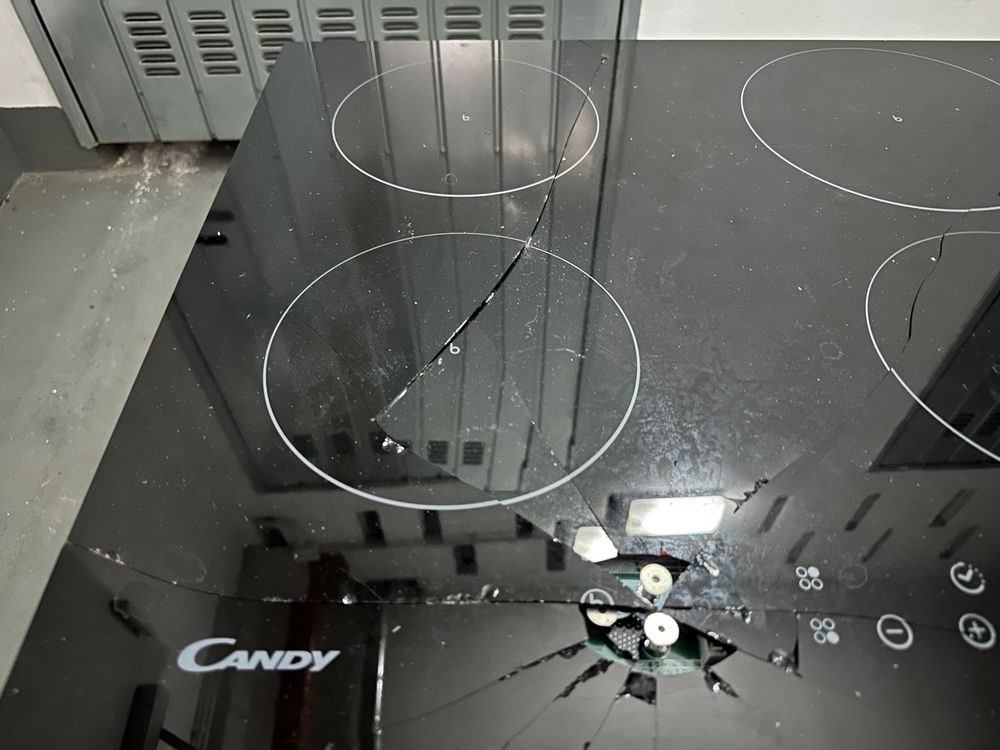 Plyta indukcyjna Candy CI640CB