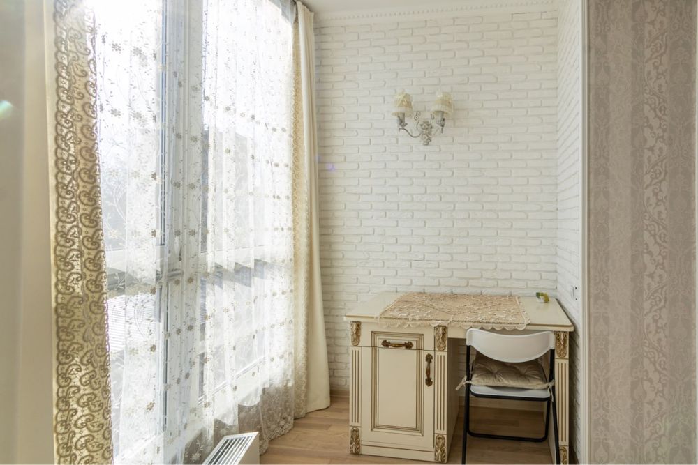 Оренда великої 3к квартири Жк Калинова Слобода