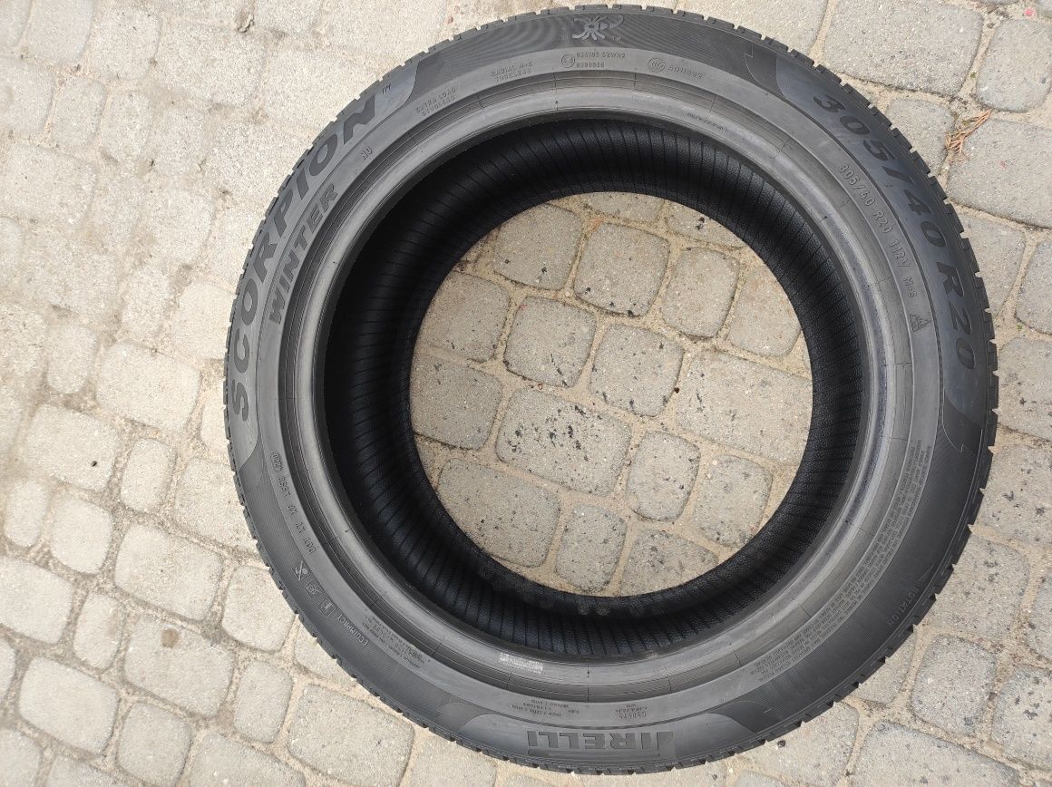 305.40.20 Dwie opony Pirelli Scorpion Porsche Dot 2020 bieżnik 7mm