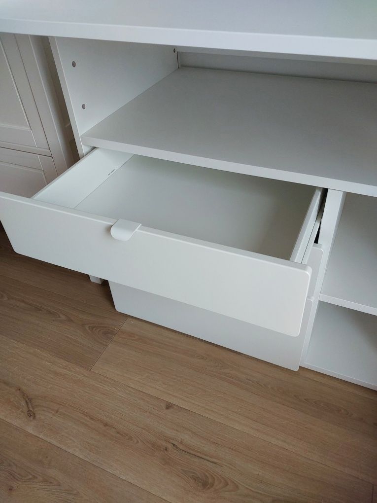 Komoda ze stołem do przewijania, przewijak dla dziecka ikea