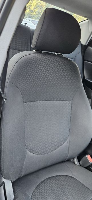 Kia Rio 2012 року