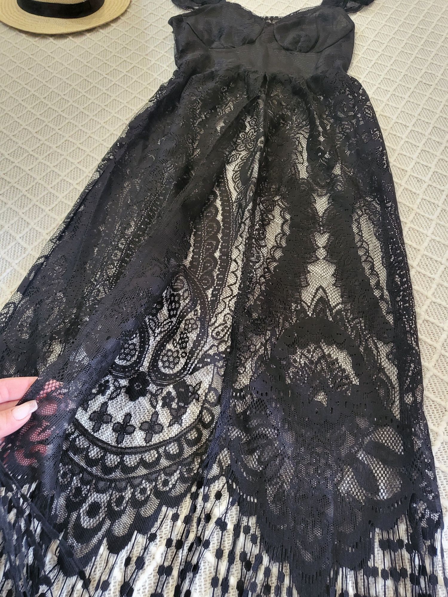 Черное кружевное пляжное платье с бохромой Shein