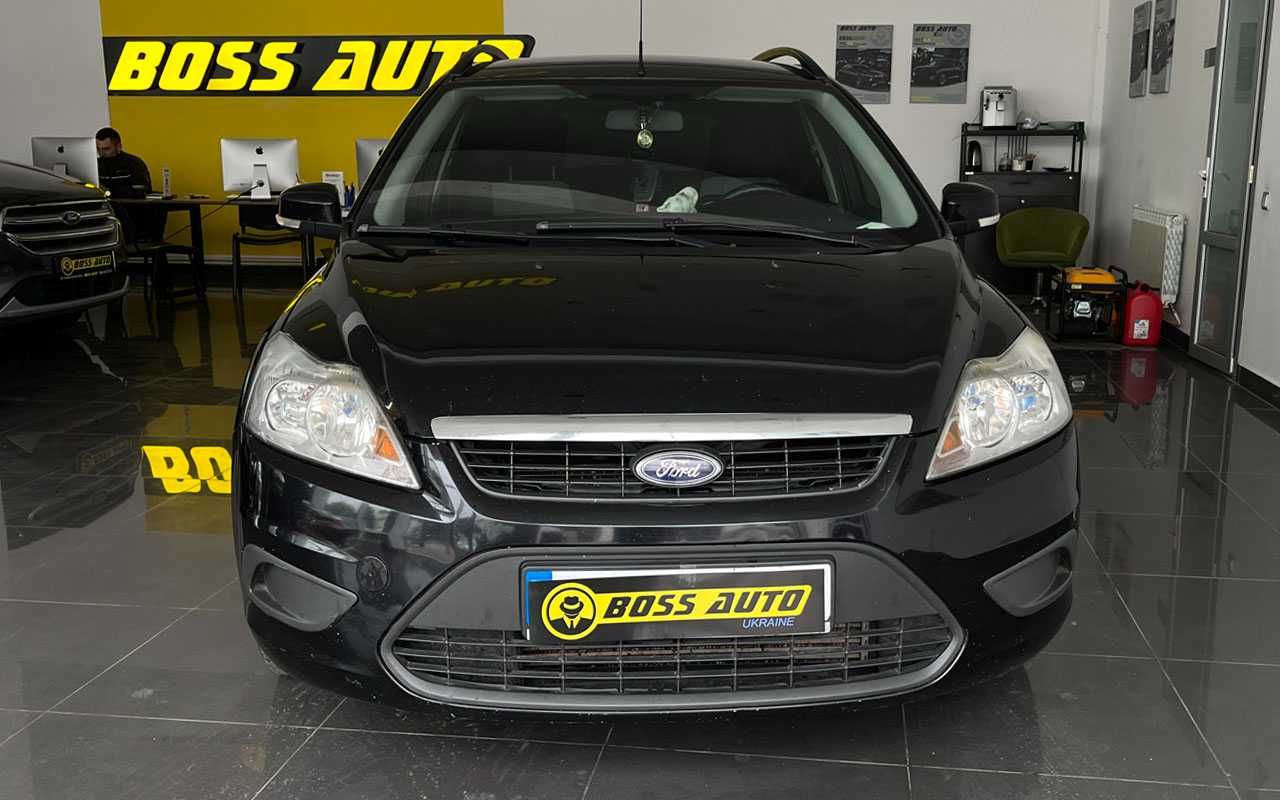 Ford Focus  2010