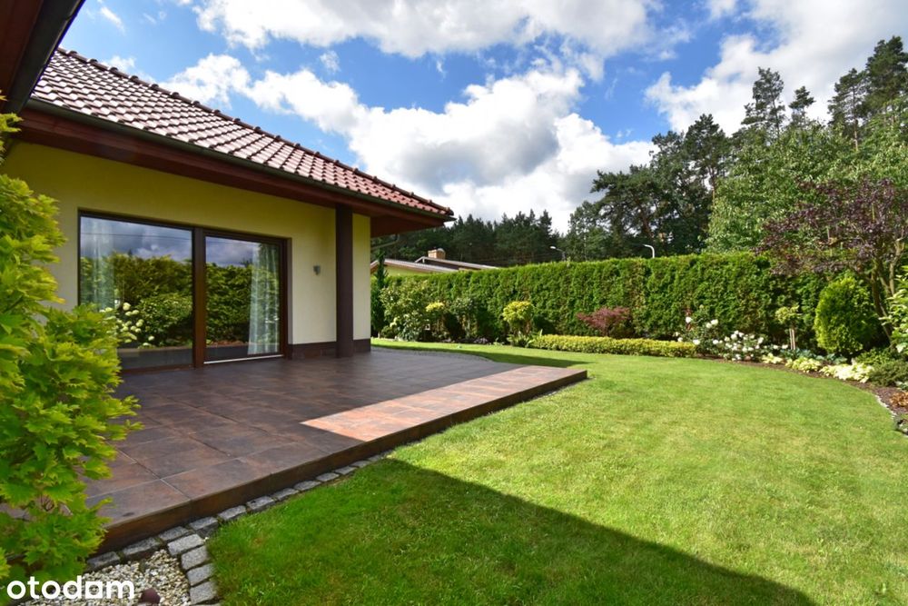 Bez prowizji, dom parterowy przy lesie, energooszczędny.