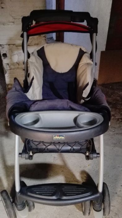 Carrinho para bebe da Chico
